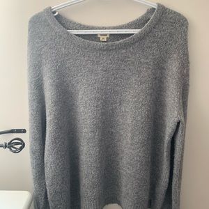 🤩 3 for $20 / cozy grey sweater